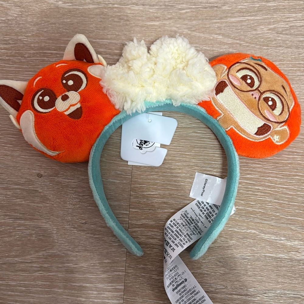 turning red mei mei ears 🩷 new with tags